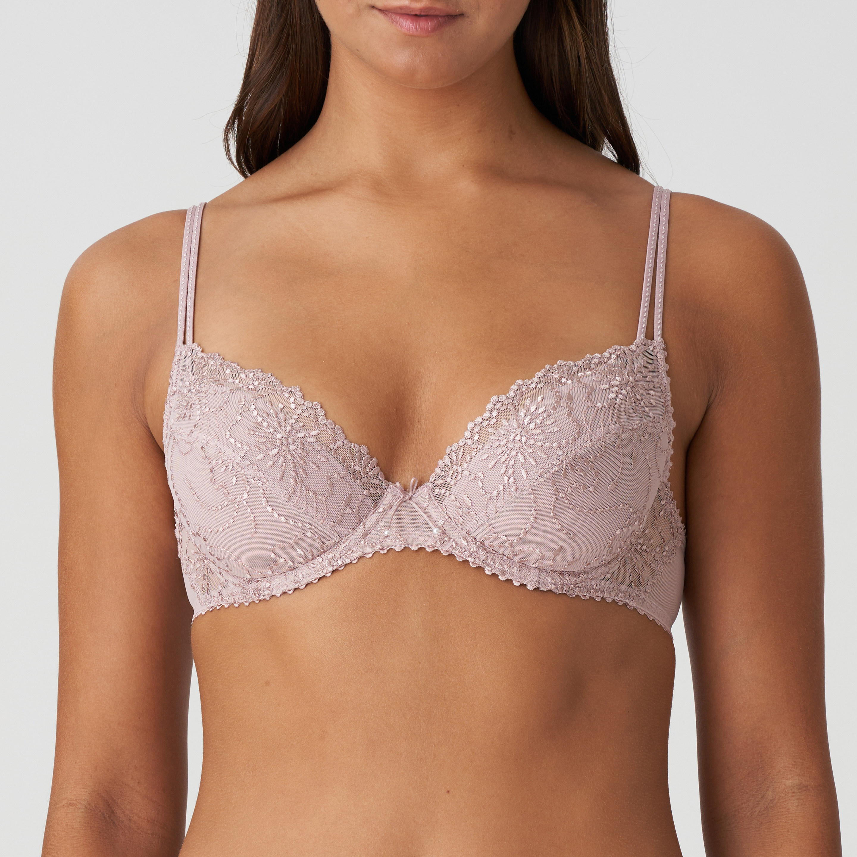 Underwired Lace Push Up Bra With Removable Pads Naturana 7107