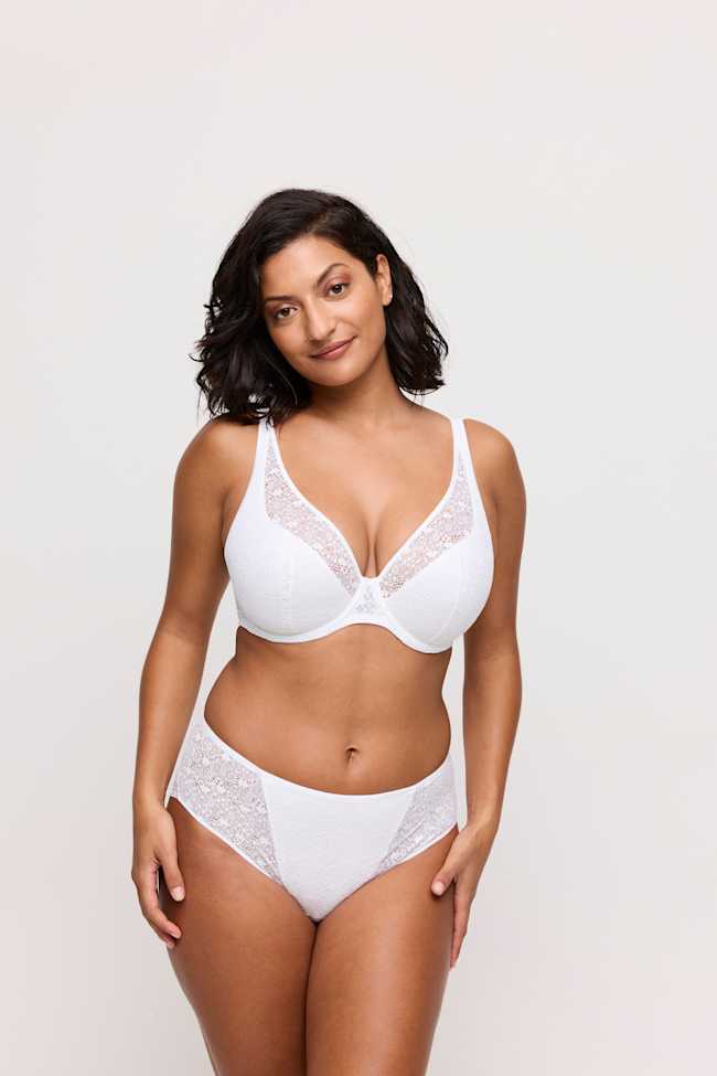 half padded plunge bra