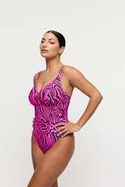 Salesbook image with head | Primadonna