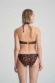 Salesbook image with head | Marie Jo