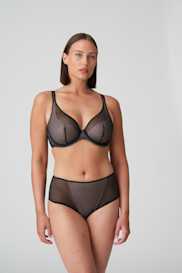 Salesbook image with head | Primadonna