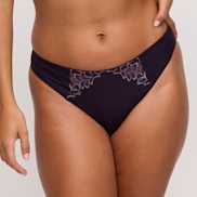 Packshot | Primadonna