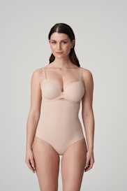 Salesbook image with head | Primadonna