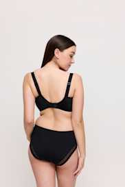 Salesbook image with head | Primadonna