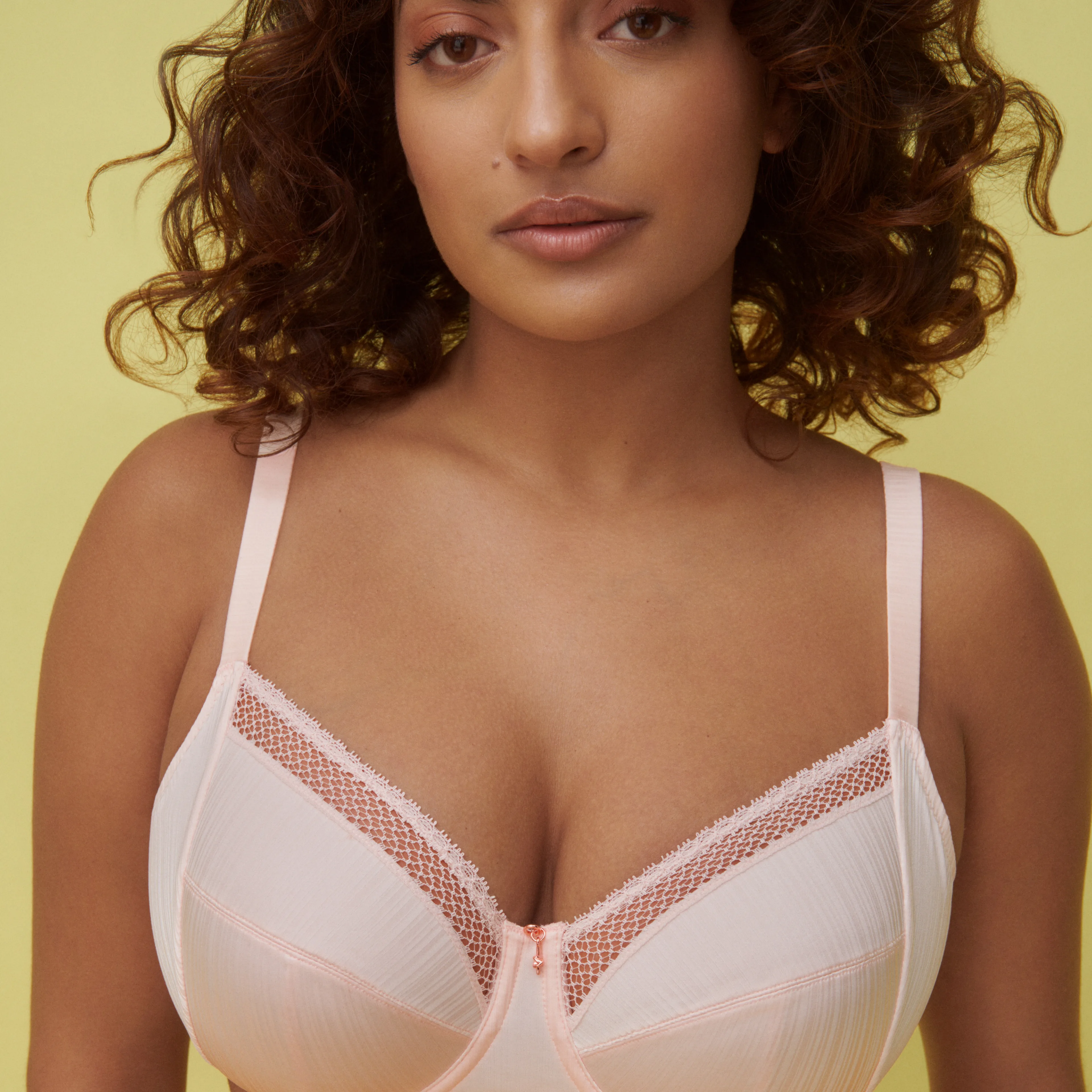 Smooth and stylish: Go-to bras for everyday wear​ | PrimaDonna