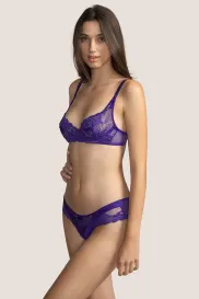 Salesbook image with head | Andres Sarda