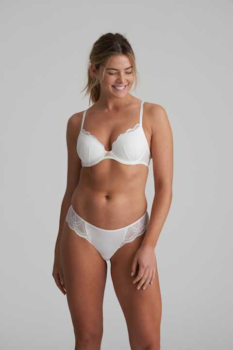 Salesbook image with head | Marie Jo