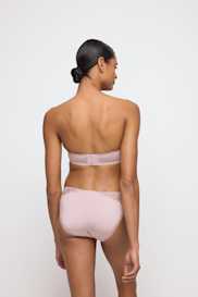 Salesbook image with head | Marie Jo