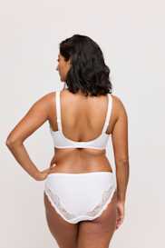 Salesbook image with head | Primadonna