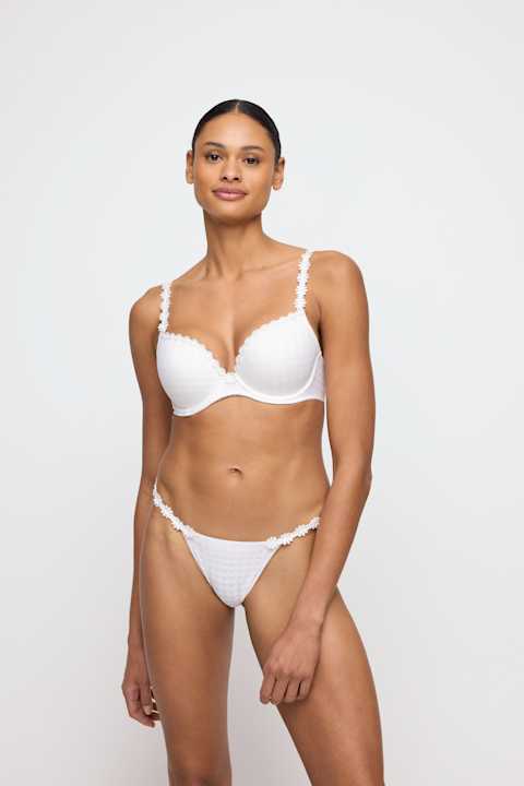 Salesbook image with head | Marie Jo