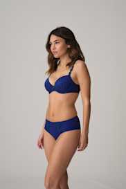 Salesbook image with head | Marie Jo