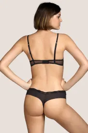 Salesbook image with head | Andres Sarda