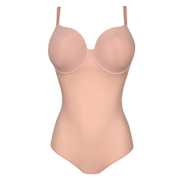 No body pictures | Primadonna