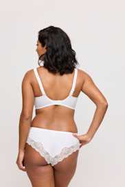 Salesbook image with head | Primadonna