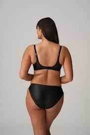 Salesbook image with head | Primadonna