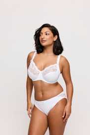 Salesbook image with head | Primadonna