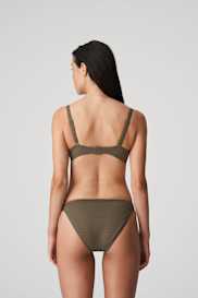 Salesbook image with head | Primadonna