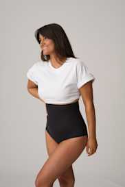 Salesbook image with head | Primadonna