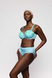 Salesbook image with head | Primadonna