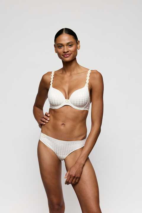 Salesbook image with head | Marie Jo