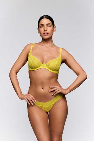 Salesbook image with head