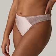 Packshot | Primadonna