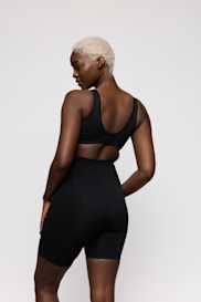 Salesbook image with head | Primadonna