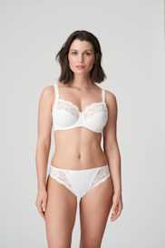 Salesbook image with head | Primadonna