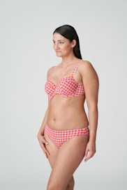 Salesbook image with head | Primadonna