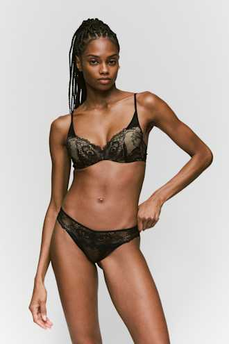 Salesbook image with head