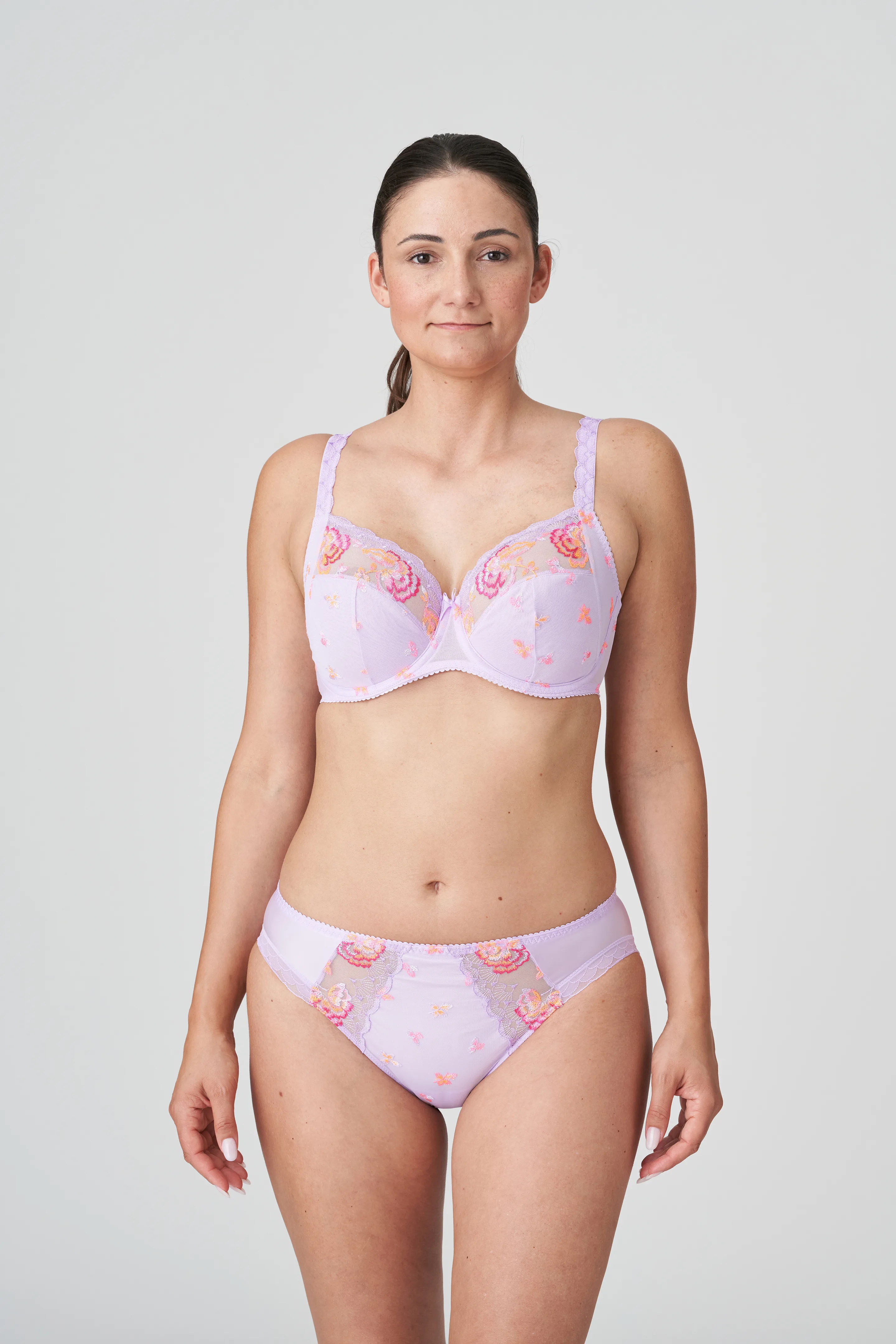 Non-padded Embroidered Balconette Bra - Light pink - Ladies