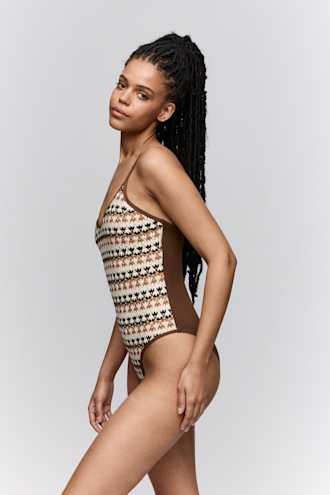 Salesbook image with head