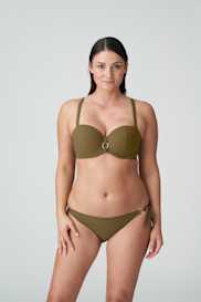 Salesbook image with head | Primadonna