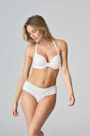 Salesbook image with head | Marie Jo