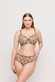 Salesbook image with head | Primadonna