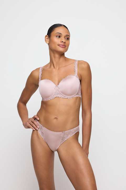 Salesbook image with head | Marie Jo