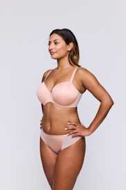 Salesbook image with head | Primadonna