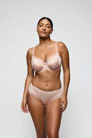 Salesbook image with head | Primadonna