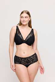 Salesbook image with head | Primadonna