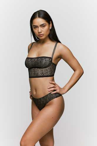 Salesbook image with head