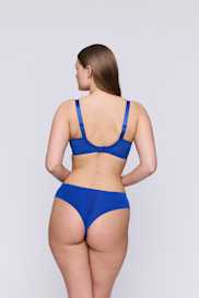 Salesbook image with head | Primadonna