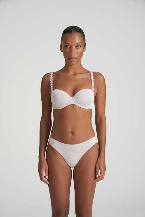 Salesbook image with head | Marie Jo