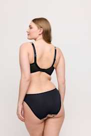 Salesbook image with head | Primadonna