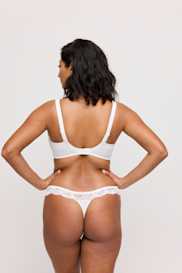 Salesbook image with head | Primadonna