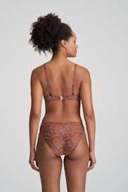 Salesbook image with head | Marie Jo