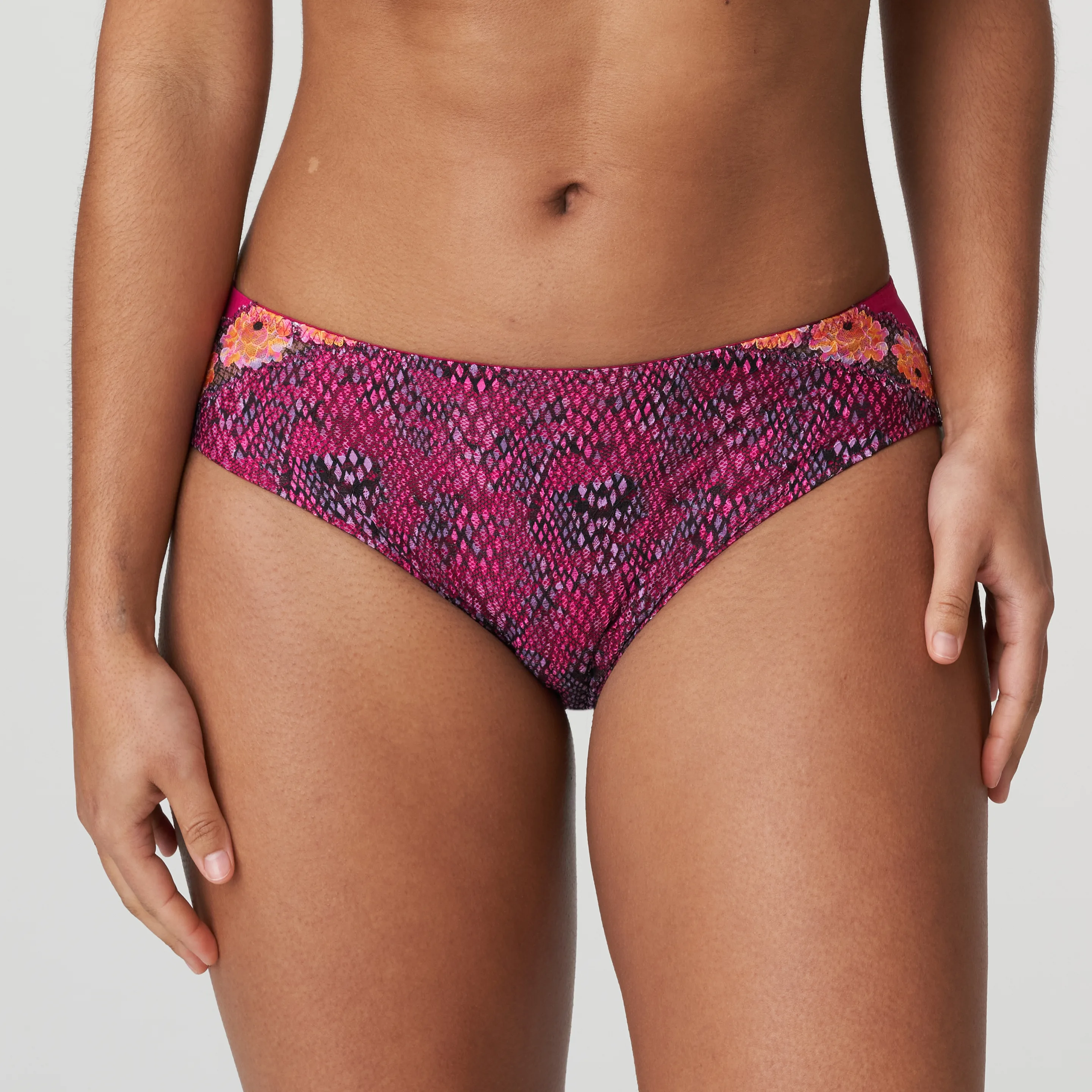 PrimaDonna Twist: Efforia Thong Winter Blossom – DeBra's