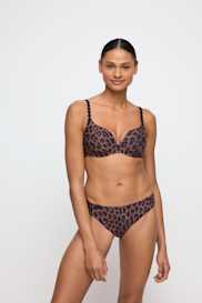 Salesbook image with head | Marie Jo