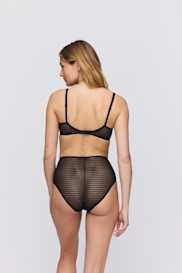 Salesbook image with head | Marie Jo