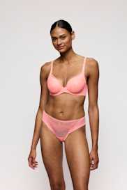 Salesbook image with head | Marie Jo