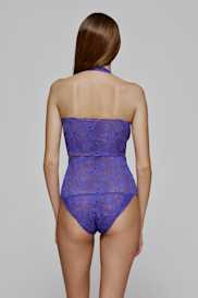 Salesbook image with head